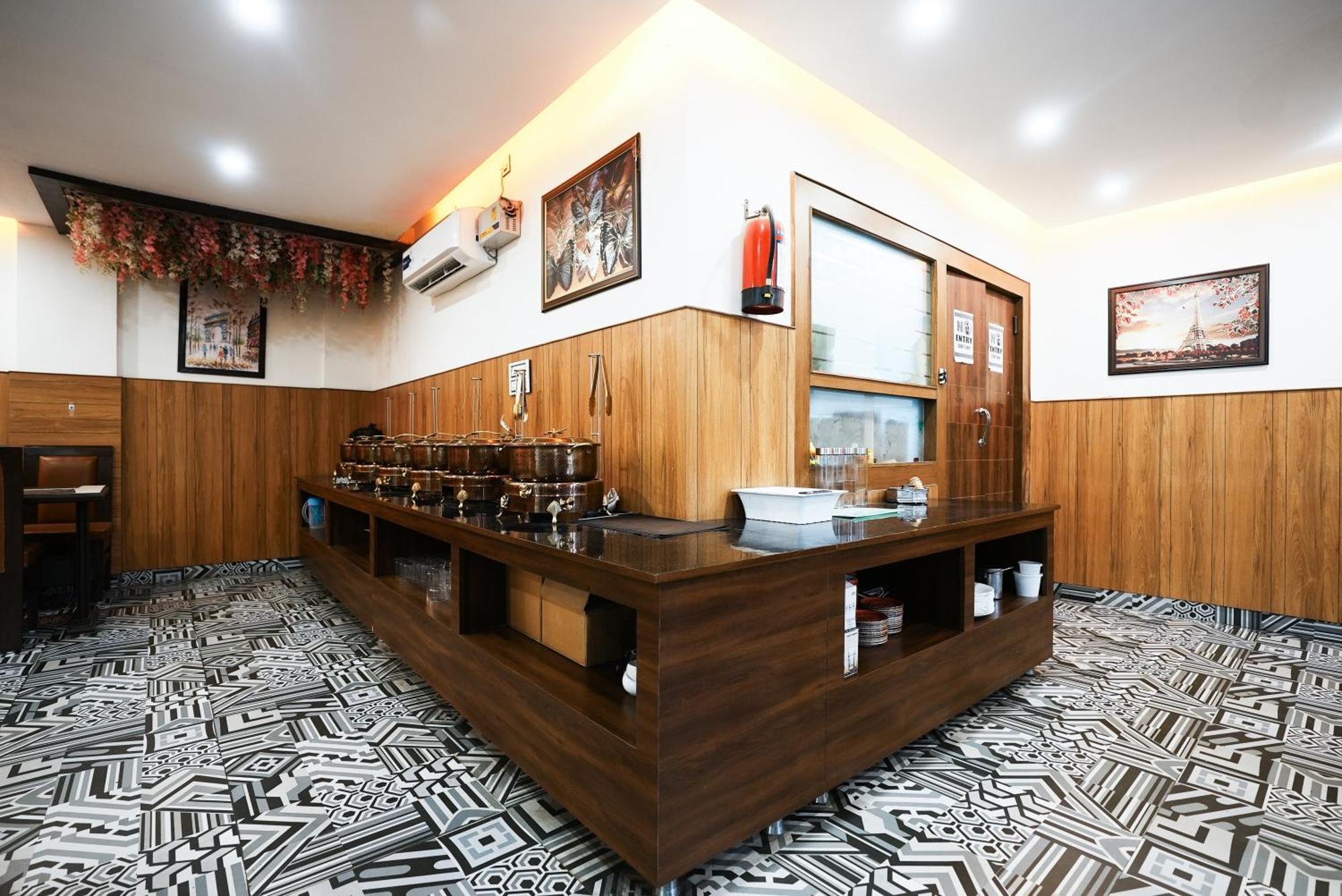 Hotel The 7 Seas Rishīkesh Dış mekan fotoğraf