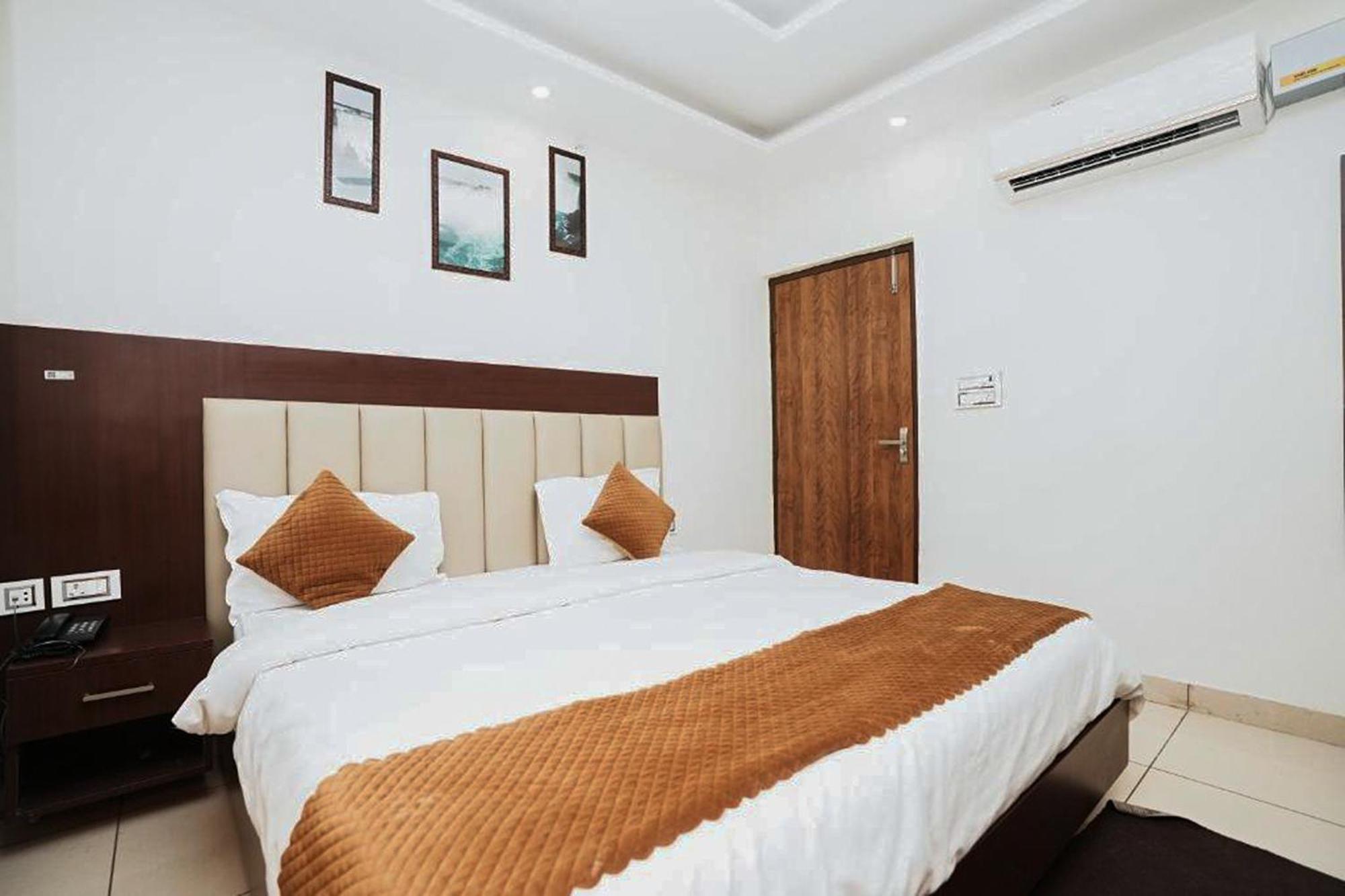Hotel The 7 Seas Rishīkesh Dış mekan fotoğraf