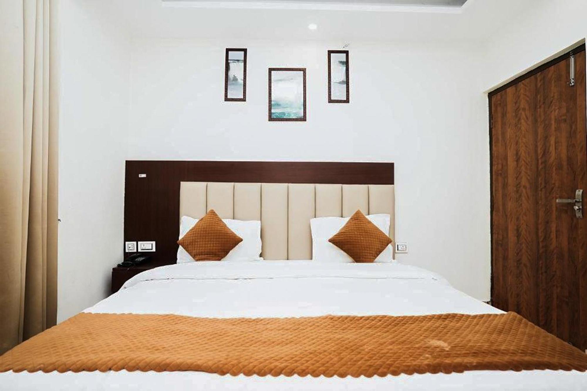 Hotel The 7 Seas Rishīkesh Dış mekan fotoğraf