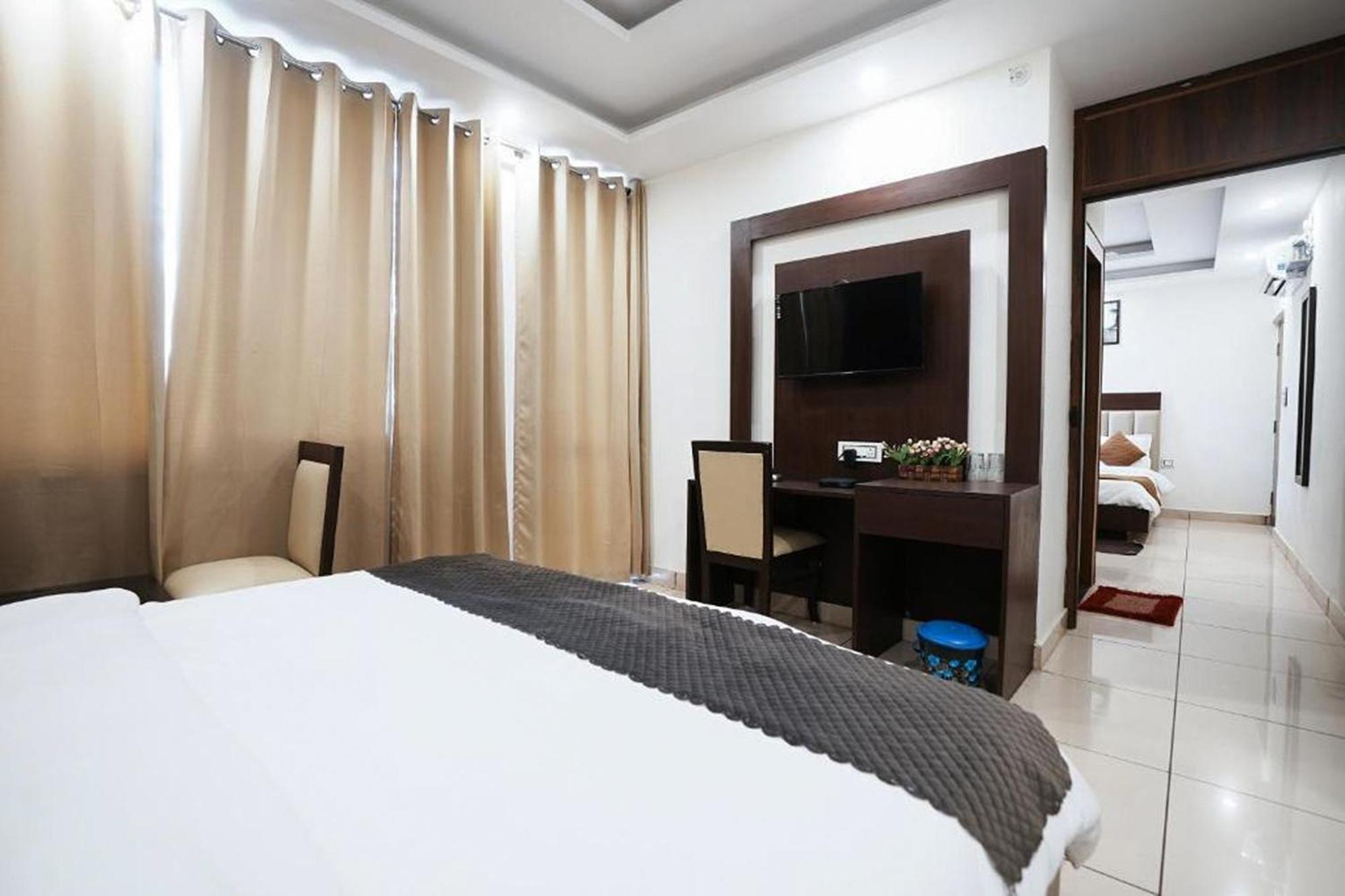 Hotel The 7 Seas Rishīkesh Dış mekan fotoğraf