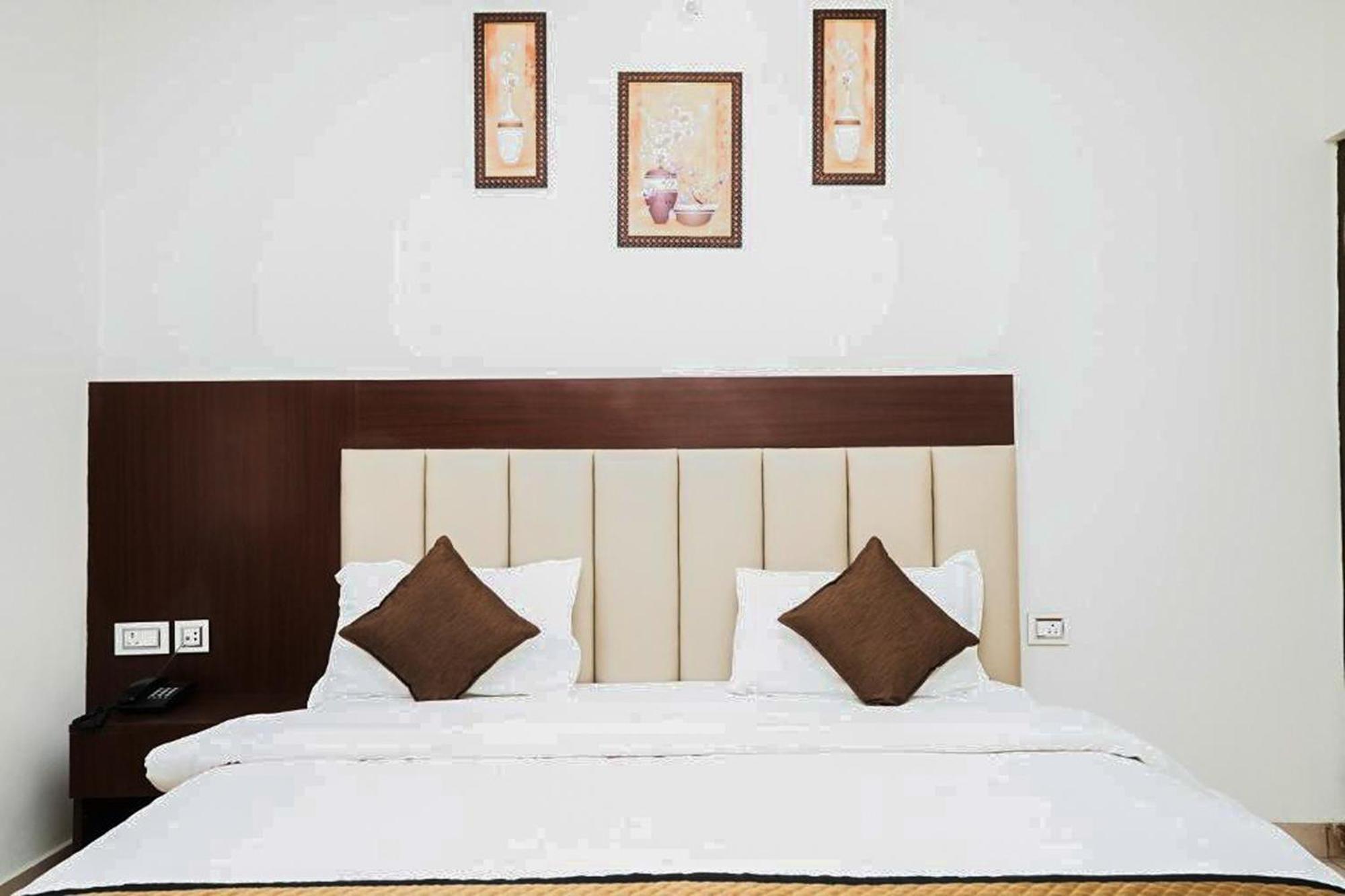 Hotel The 7 Seas Rishīkesh Dış mekan fotoğraf