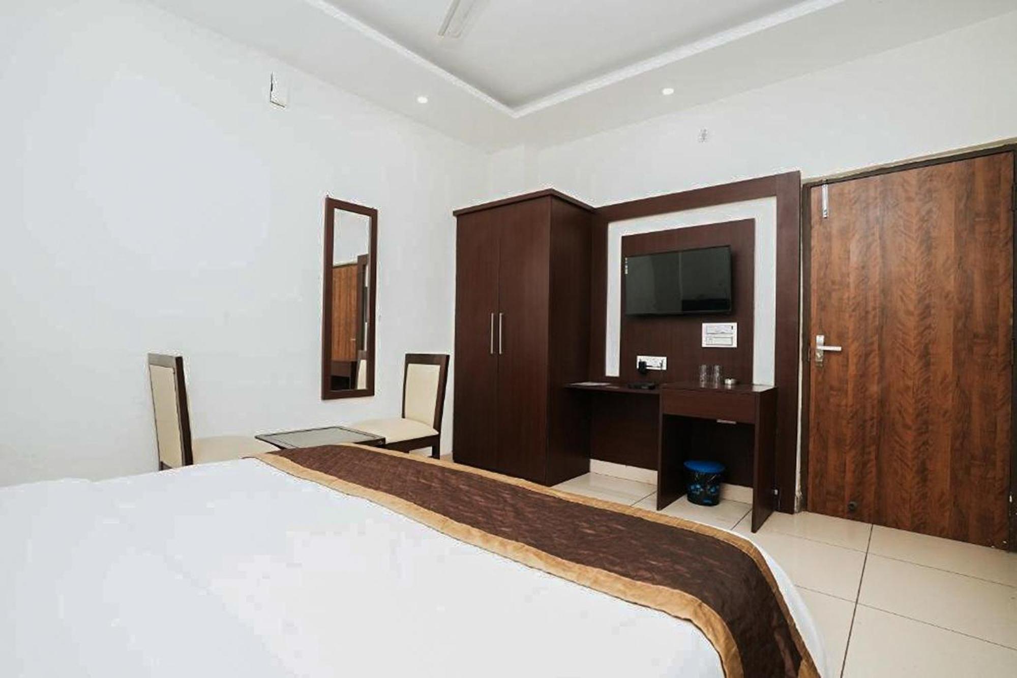 Hotel The 7 Seas Rishīkesh Dış mekan fotoğraf
